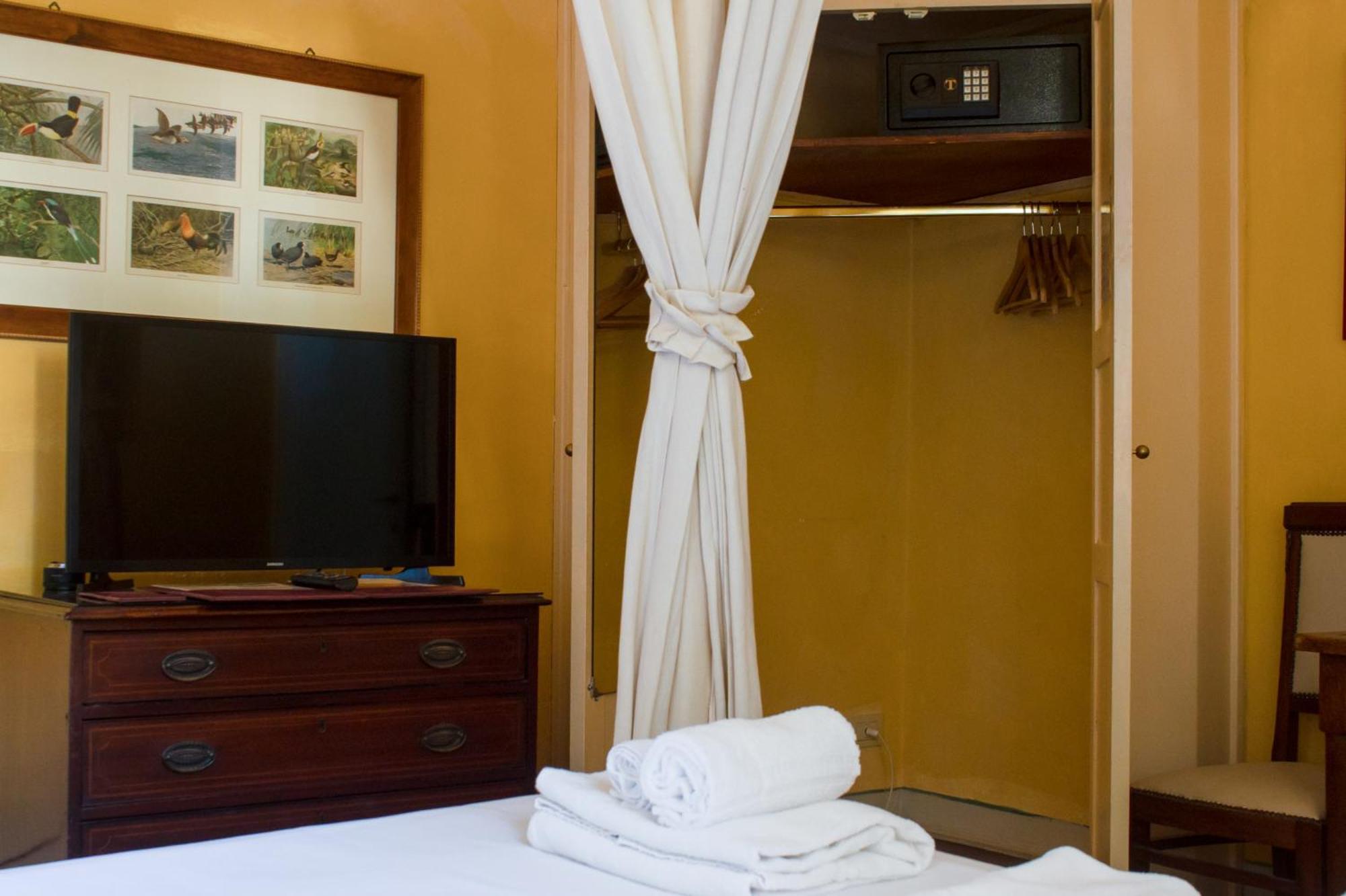 アンティカ ディモーレ フィレンツェ Bed & Breakfast エクステリア 写真