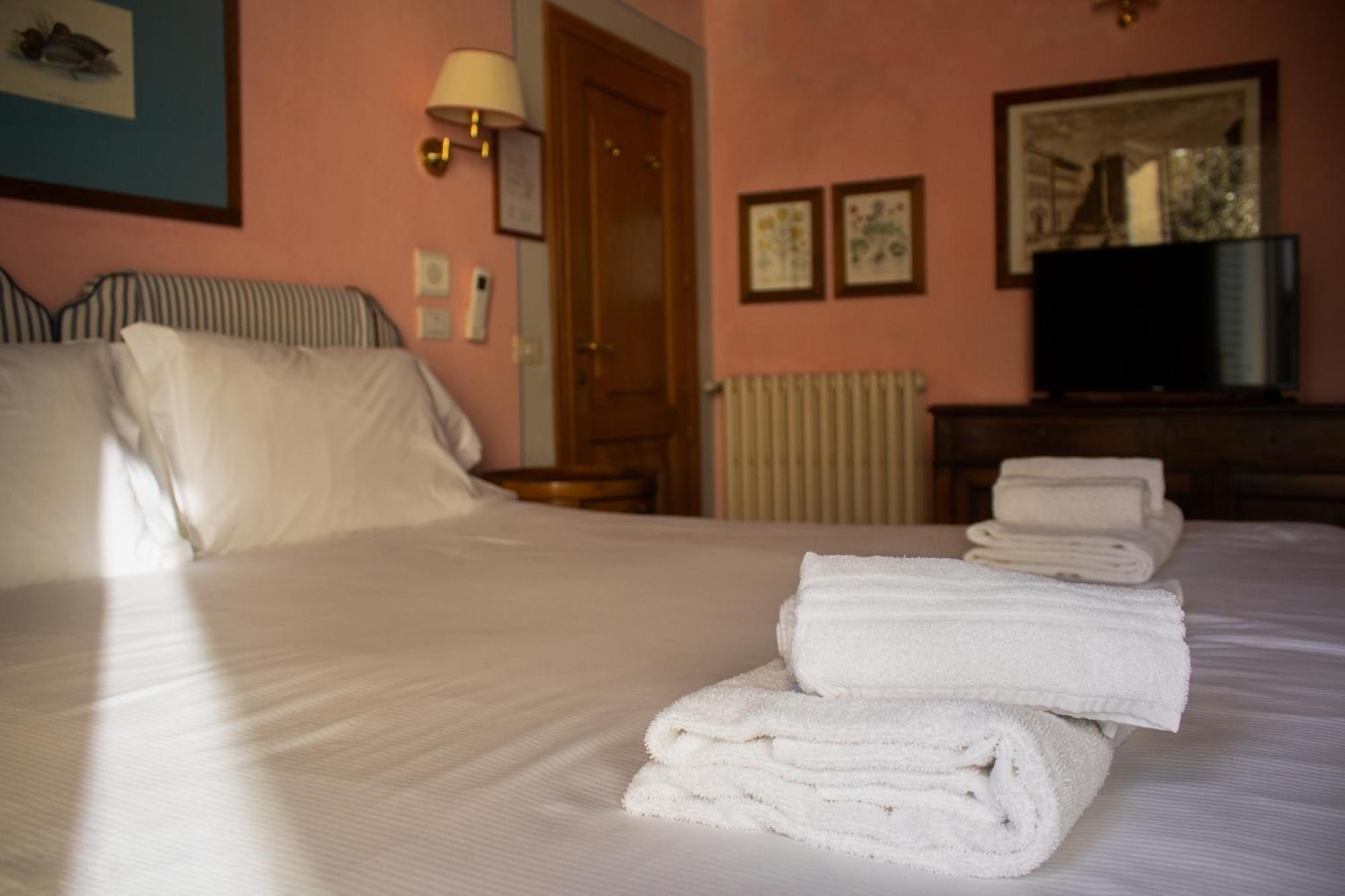 アンティカ ディモーレ フィレンツェ Bed & Breakfast エクステリア 写真