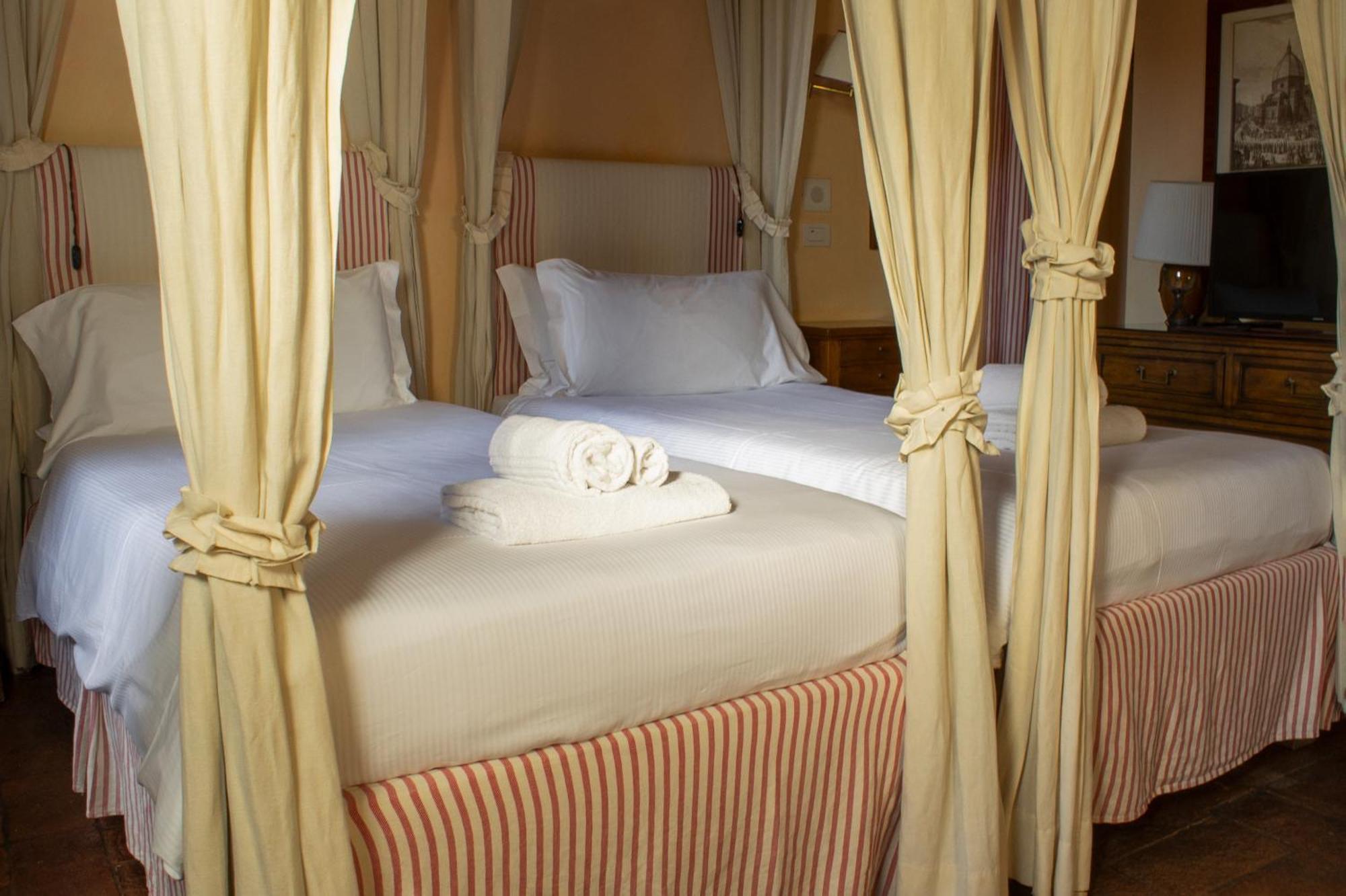 アンティカ ディモーレ フィレンツェ Bed & Breakfast エクステリア 写真