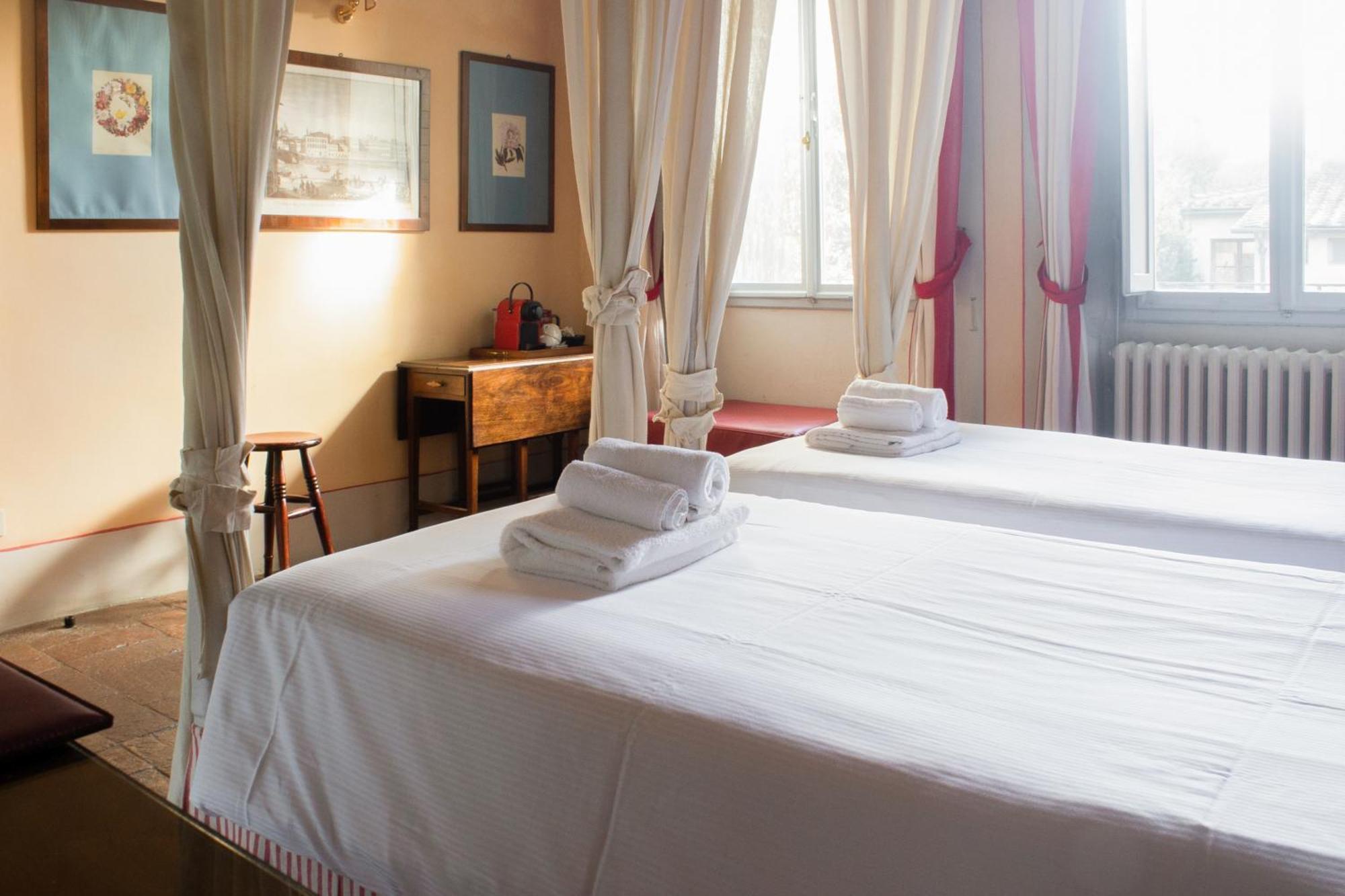 アンティカ ディモーレ フィレンツェ Bed & Breakfast エクステリア 写真